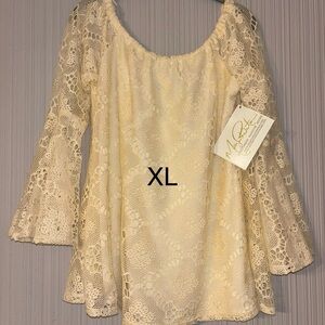 Cream Lace Bell Sleeve Top
